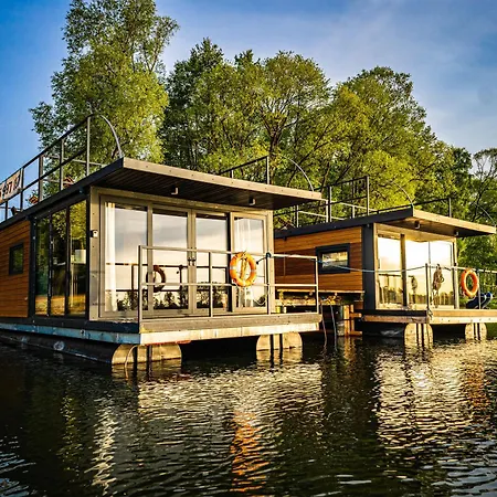 Na Wodzie - Houseboats Zalesie With Sauna