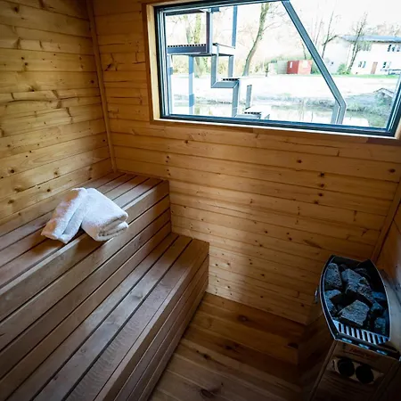 Na Wodzie - Houseboats Zalesie With Sauna *