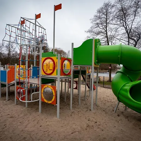 Na Wodzie - Houseboats Zalesie With Sauna Апартаменты Zalesie (Torun)