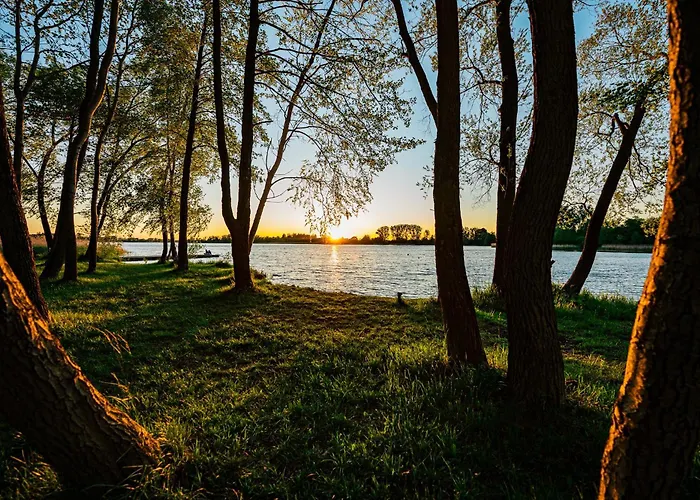 Apartment Na Wodzie - Houseboats Zalesie With Sauna *