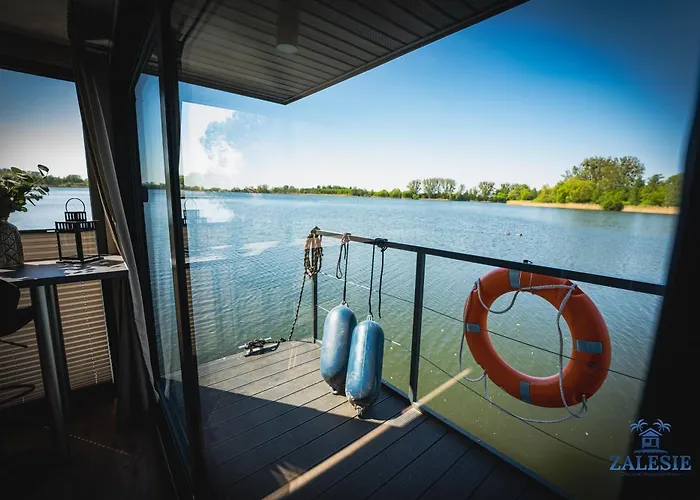 Apartment Na Wodzie - Houseboats Zalesie With Sauna