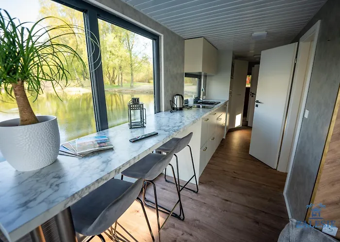 Apartment Na Wodzie - Houseboats Zalesie With Sauna